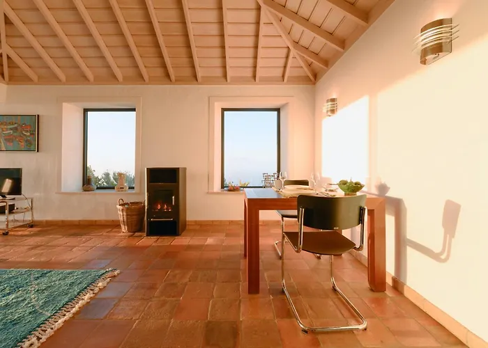 Pabellon De Miramar Ferienhaus *